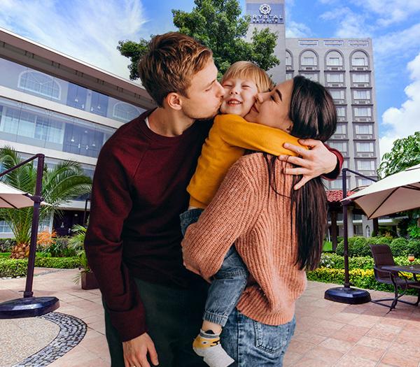 Plan your winter vacation Krystal® Satélite María Bárbara Ciudad de México Plan your winter vacation Krystal® Satélite María Bárbara Ciudad de México