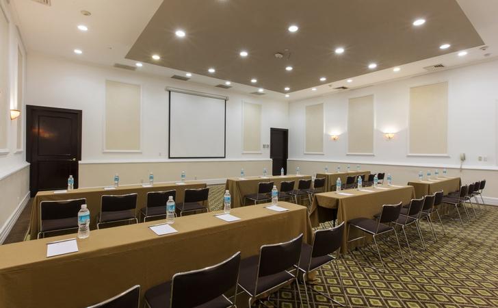 Constelación II Krystal® Satélite María Bárbara Ciudad de México Constelación II Krystal® Satélite María Bárbara Ciudad de México